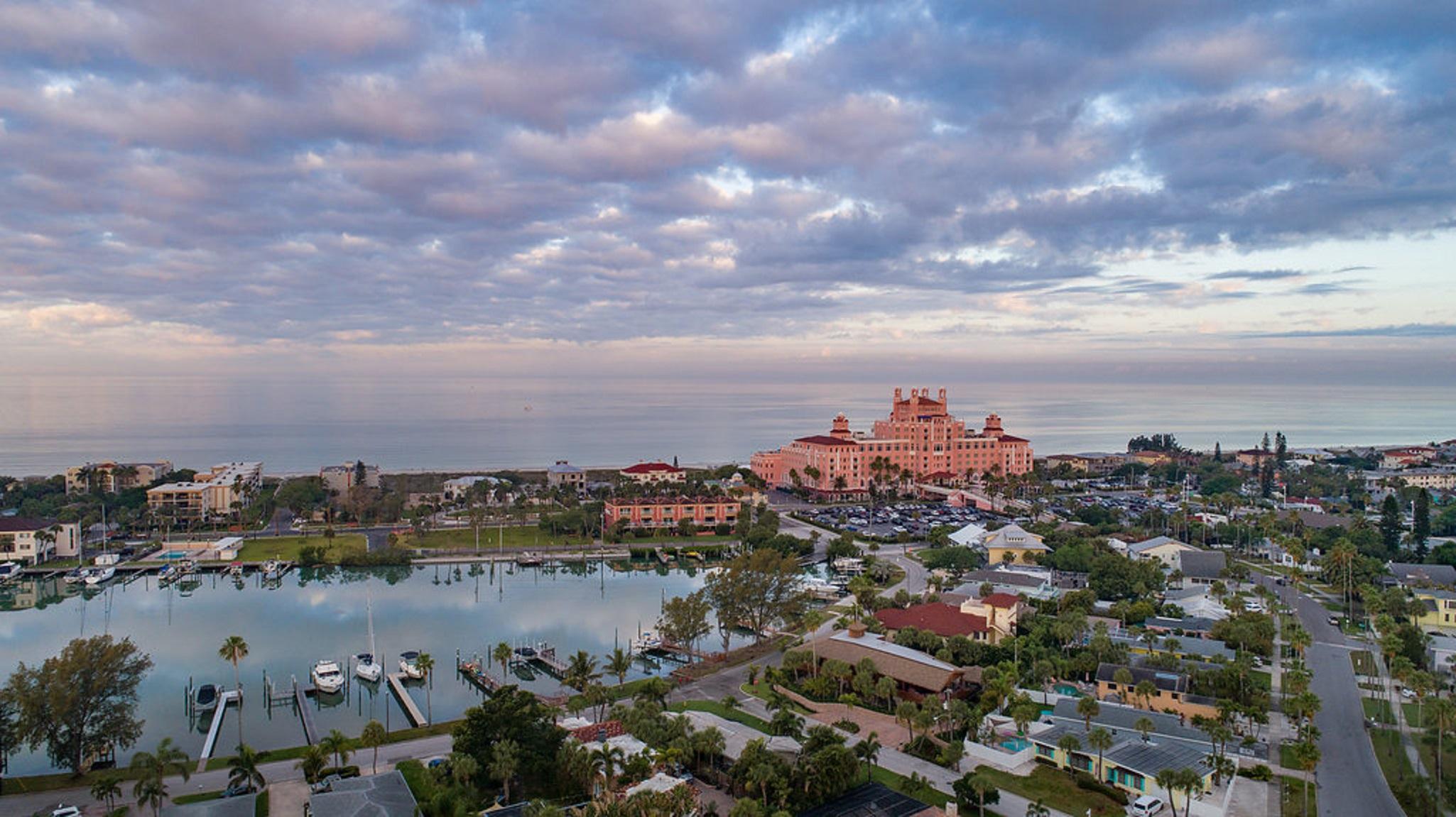 The Don Cesar Hotel St. Pete Beach Exterior photo