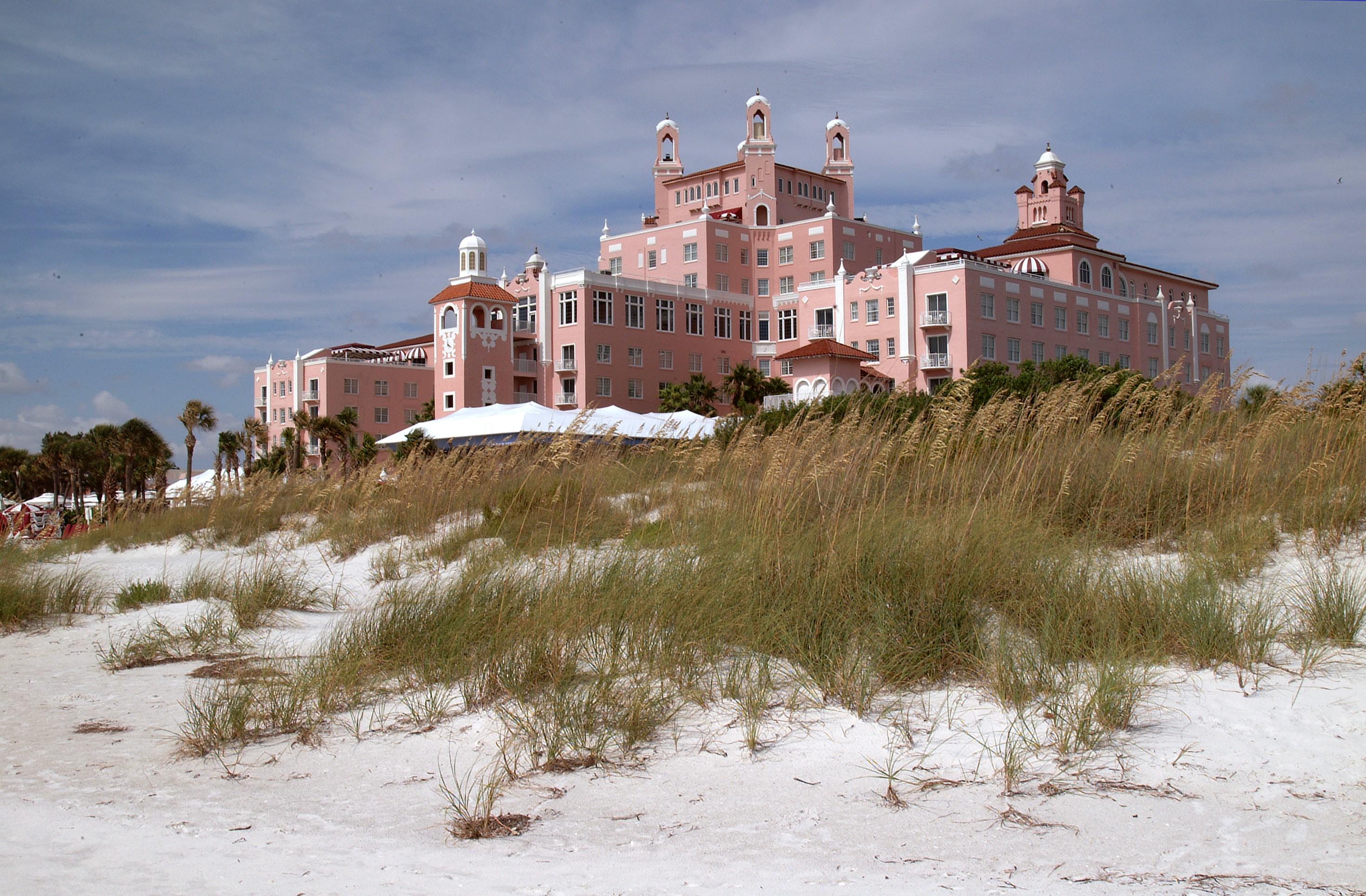 The Don Cesar Hotel St. Pete Beach Exterior photo